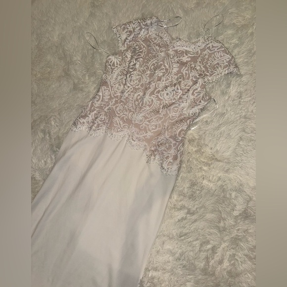 NEW Tadashi Shoji Isadora Embroidered Crepe Ivory White Gown Sz 14 - Picture 6 of 12